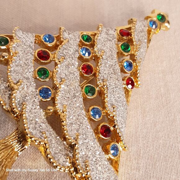 Christmas Tree Brooch Multicolor Rhinestones And Frosted Trim - Picture 7 of 7